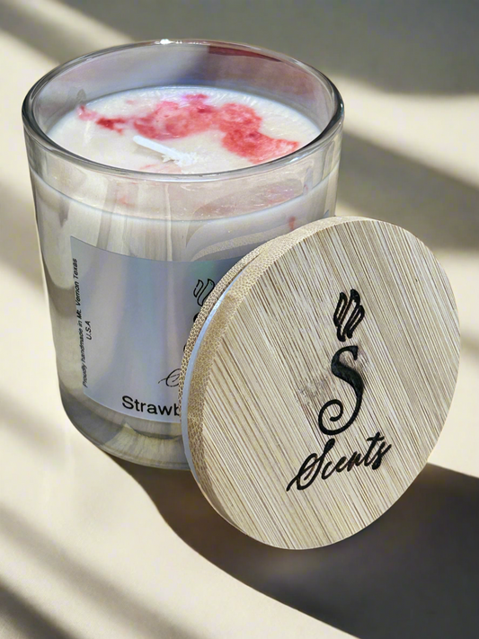 7 oz Glass Leather Iridescent Candle with Bambo Lid Strawberry Leather
