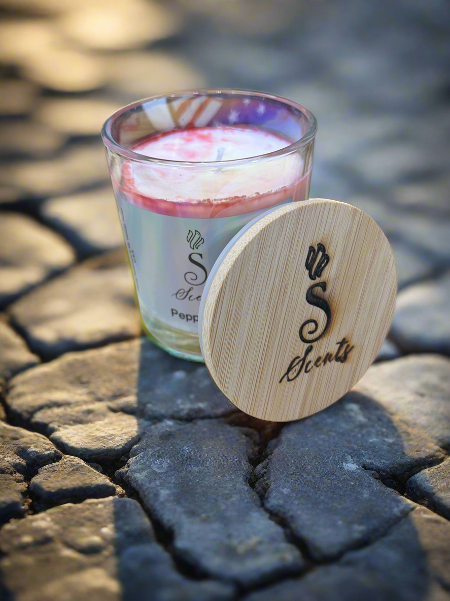 9 oz Glass Peppermint Iridescent Candle with Bambo Lid